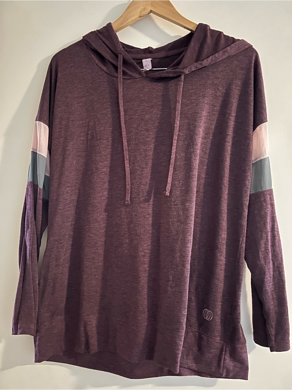 Cozy Plum Hooded Pullover with Colorblock Sleeves